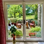 Holiday home Silver Linden Horni Police